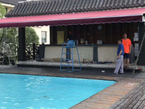 蘇州可移動伸縮雨棚戶（hù）外推拉棚大型伸縮雨棚